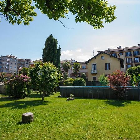 Villa Rachel Интра Экстерьер фото