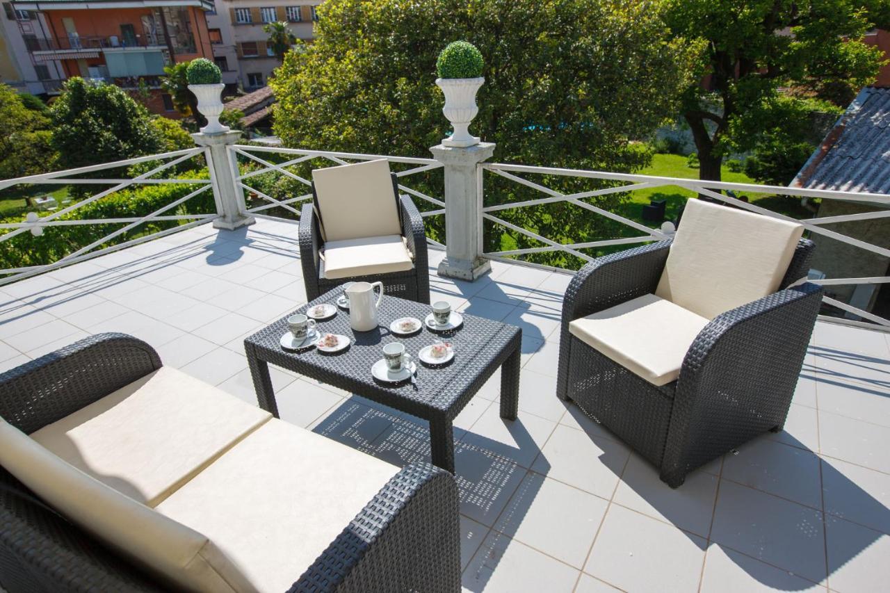 Villa Rachel Интра Экстерьер фото